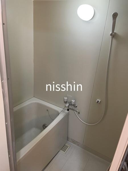 バス・シャワールーム　退去前のため別部屋の参考写真です。
