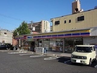 コンビニ　ミニストップ（コンビニ）まで700m