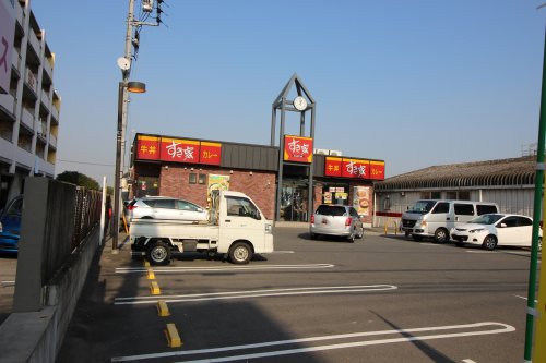飲食店　すき家 船橋市場店（飲食店）まで377m