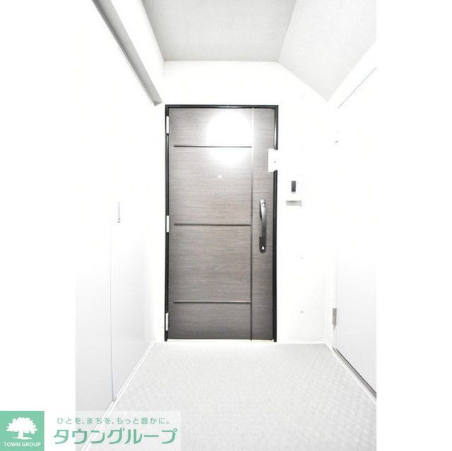 玄関　洗面