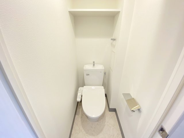 トイレ　※同施工会社のイメージ写真※