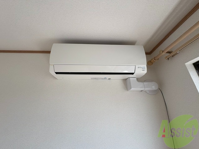 その他設備　こちらはエアコンになります。快適にお過ごし出来ますね。
