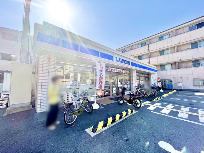 コンビニ　ローソン（コンビニ）まで130m
