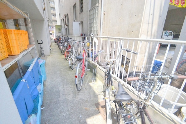 駐車場　駐輪場