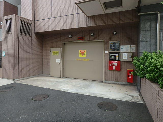 駐車場　タワーパーキングあり