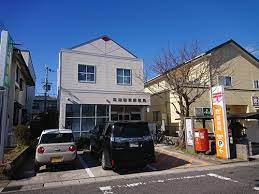 郵便局　草津若草郵便局（郵便局）まで624m