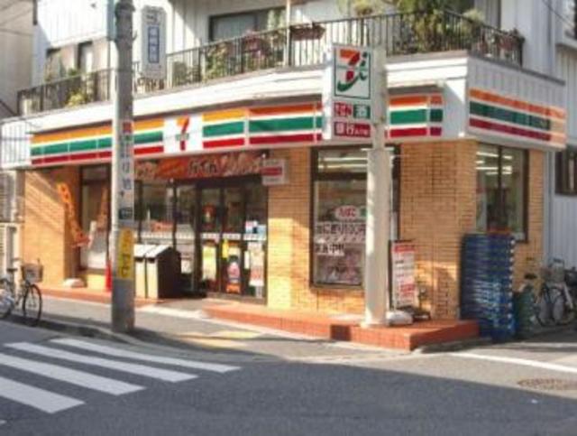 コンビニ　セブンイレブン小岩駅西口店（コンビニ）まで358m