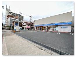 コンビニ　ローソン（コンビニ）まで888m