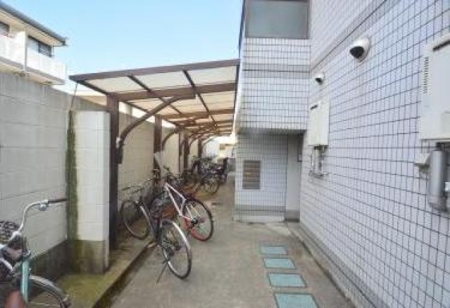 スーパー　万惣海田店（スーパー）まで281m