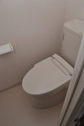 トイレ　ラグゼ都島北I　温水洗浄便座