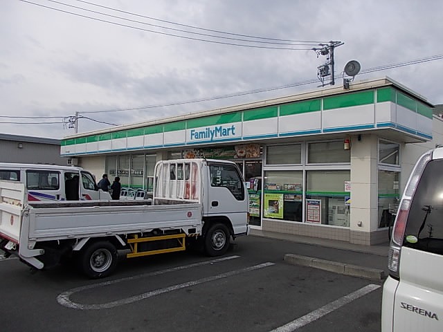 コンビニ　ファミリーマート清水北脇店（コンビニ）まで1110m