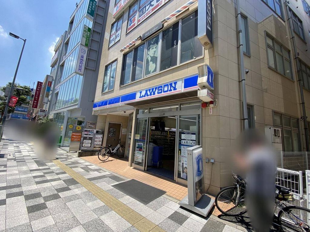 コンビニ　ローソン浦和東仲町店（コンビニ）まで50m