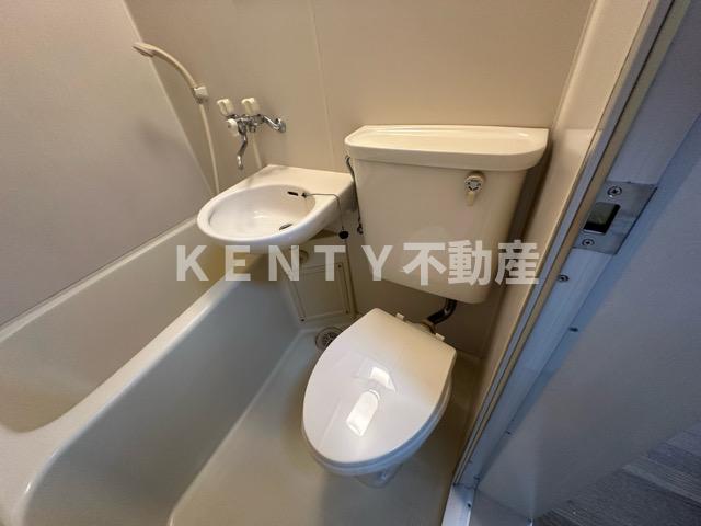 トイレ　落ち着いたトイレです