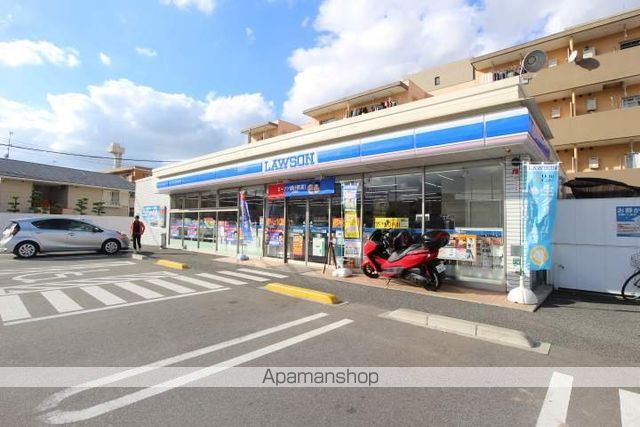 コンビニ　ローソン（コンビニ）まで2m