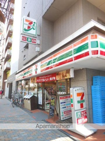 コンビニ　セブンイレブン（コンビニ）まで178m