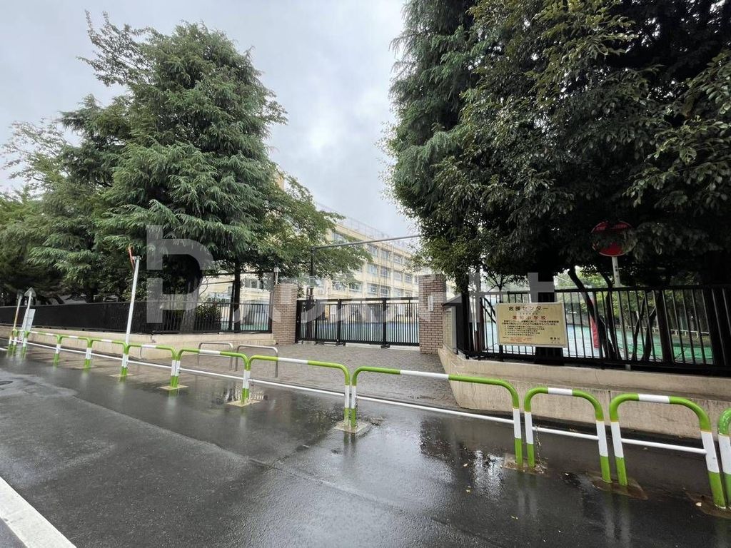 小学校　豊島区立　清和小学校（小学校）まで350m