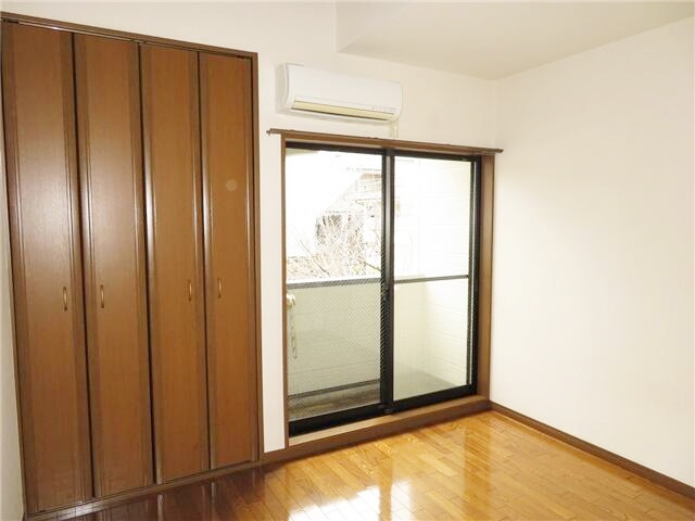 居室・リビング　開放感のあるゆったりとしたお部屋です♪
