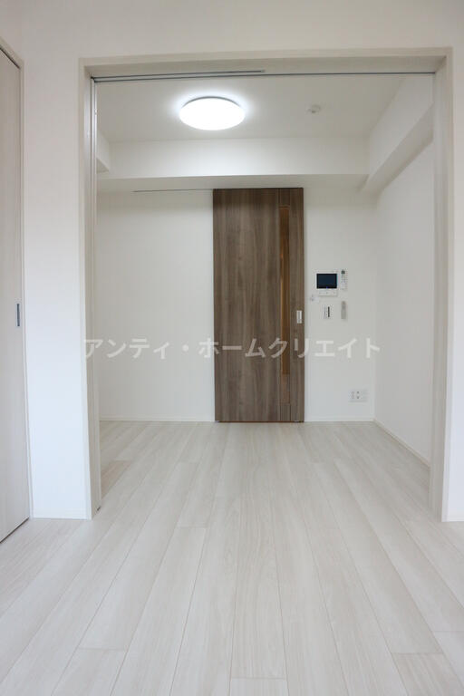 居室・リビング　同タイプ別部屋写真
