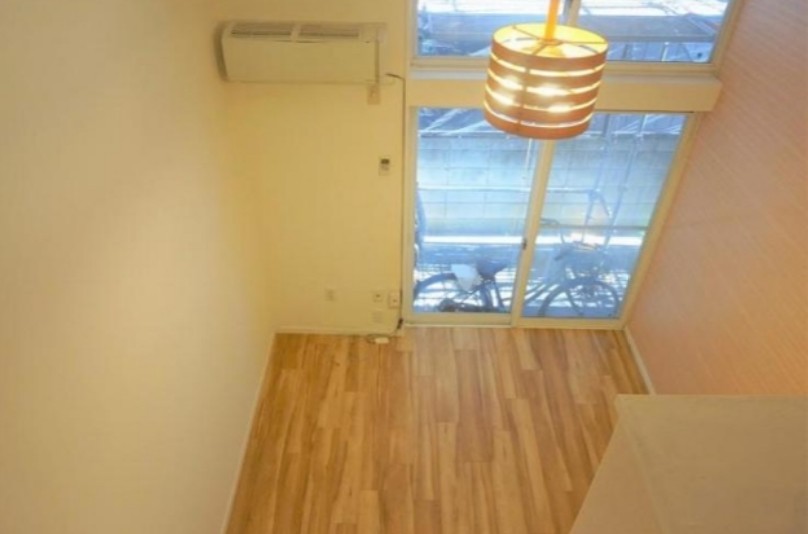 居室・リビング　他部屋写真参照