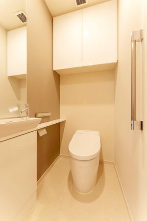 トイレ　※別部屋参考写真