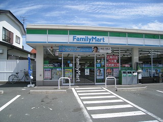 コンビニ　ファミリーマート 浜松大蒲町店（コンビニ）まで555m