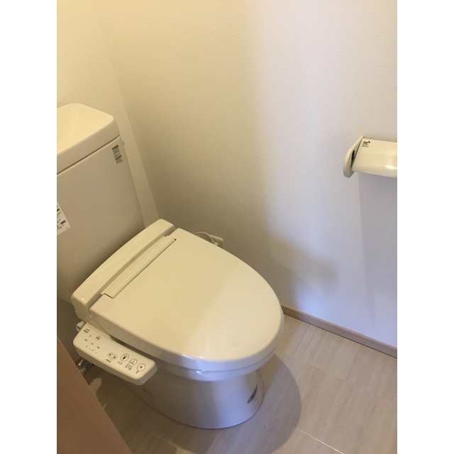 トイレ　シャワー付トイレ