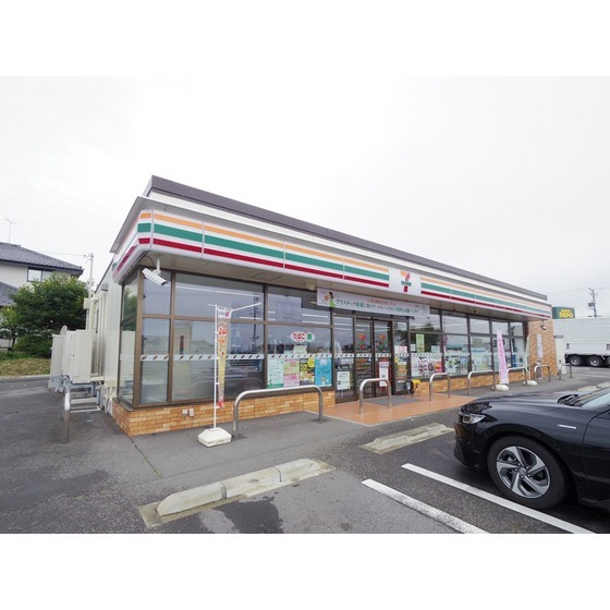 コンビニ　セブンイレブン小諸御影新田店（コンビニ）まで153m