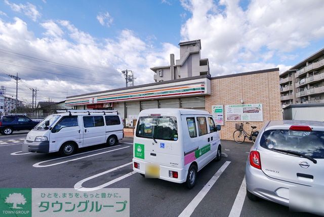 コンビニ　セブンイレブン入間市野田店（コンビニ）まで1210m