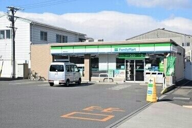 コンビニ　ファミリーマート知多寺本店（コンビニ）まで430m