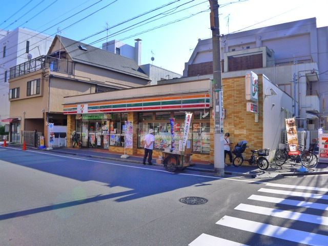 コンビニ　セブンイレブン墨田菊川店（コンビニ）まで110m
