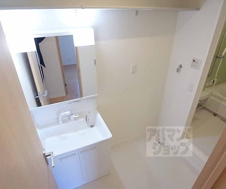 洗面設備　シャンプードレッサー