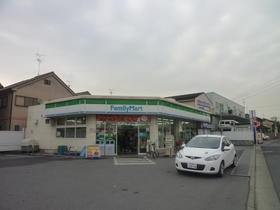 コンビニ　ファミリーマート萱振町七丁目店（コンビニ）まで2216m