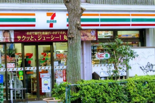 コンビニ　セブンイレブン 杉並和田3丁目店（コンビニ）まで94m