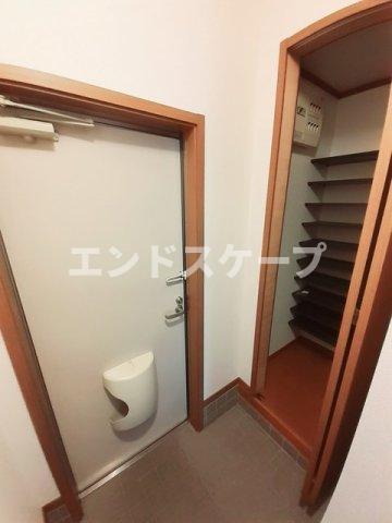 玄関　高崎、前橋のお部屋探しはエンドスケープまで！お客様の理想お聞