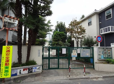 小学校　品川区立上神明小学校（小学校）まで453m