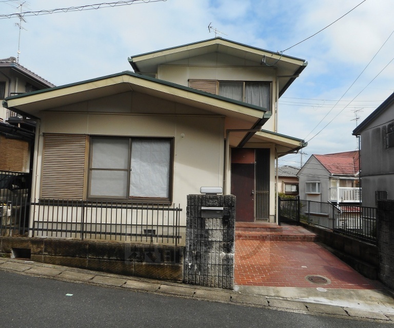 ＪＲ片町線 京田辺駅 徒歩22分 築46年