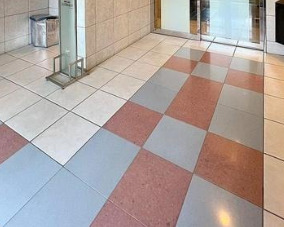 ＪＲ京葉線 八丁堀駅 徒歩4分 10階建 築23年の外観写真