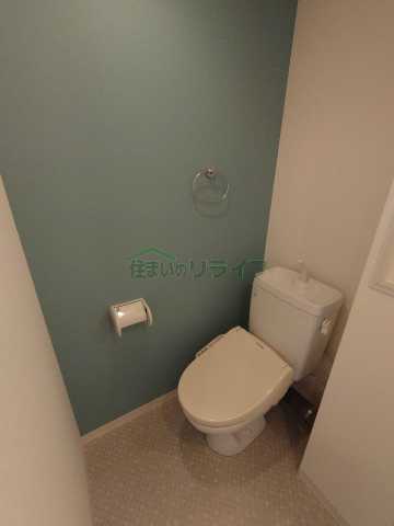 トイレ　反転タイプ・別部屋参考写真