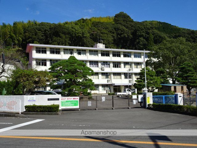 小学校　稲葉小学校（小学校）まで2717m
