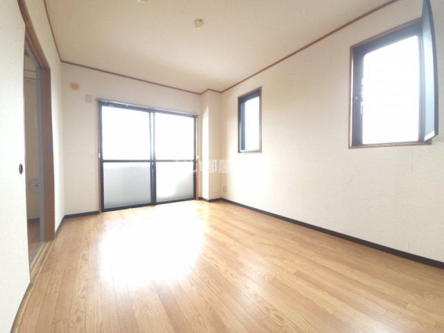 ロワールIIの内装写真