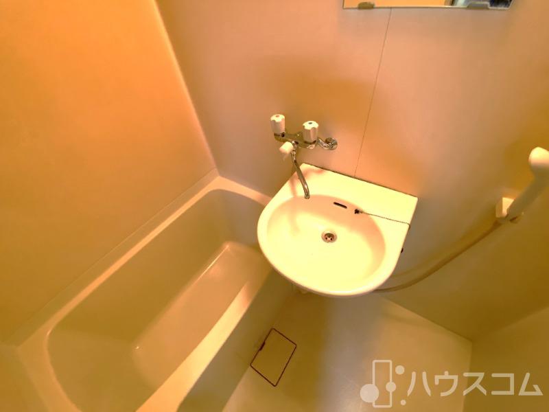 バス・シャワールーム　綺麗です。