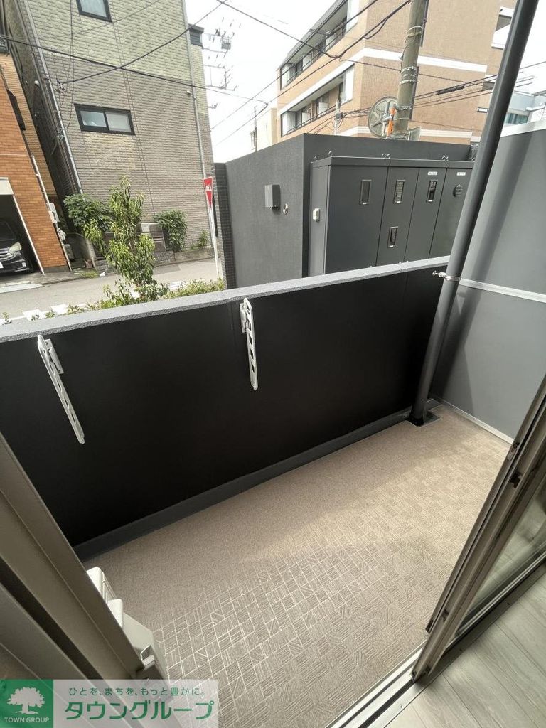 バルコニー　バルコニー
