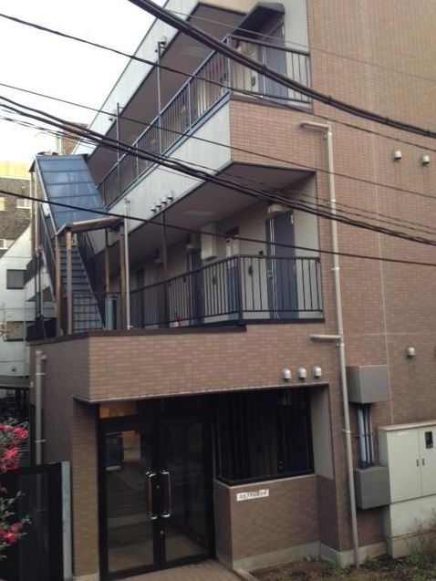 エントランス　オートロック付きマンション