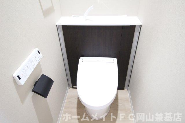 ＪＲ赤穂線 大多羅駅 徒歩22分 2階建 築3年のトイレ写真
