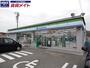 コンビニ　ファミリーマート鈴鹿千代崎店（コンビニ）まで570m