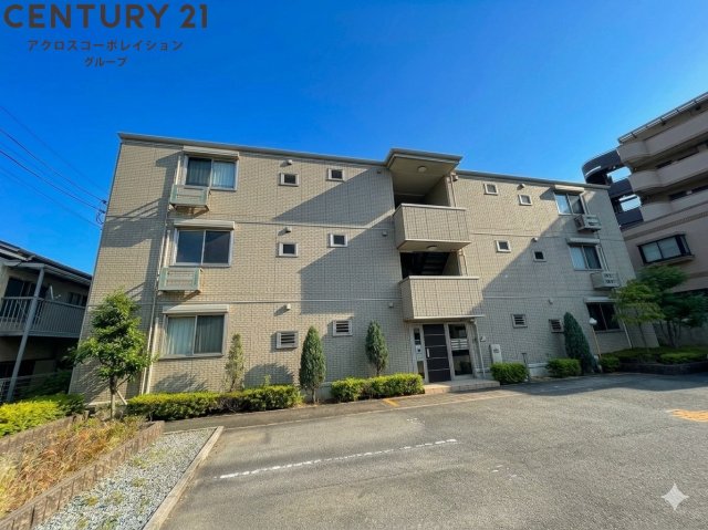 建物外観　オートロック付きで安心です！