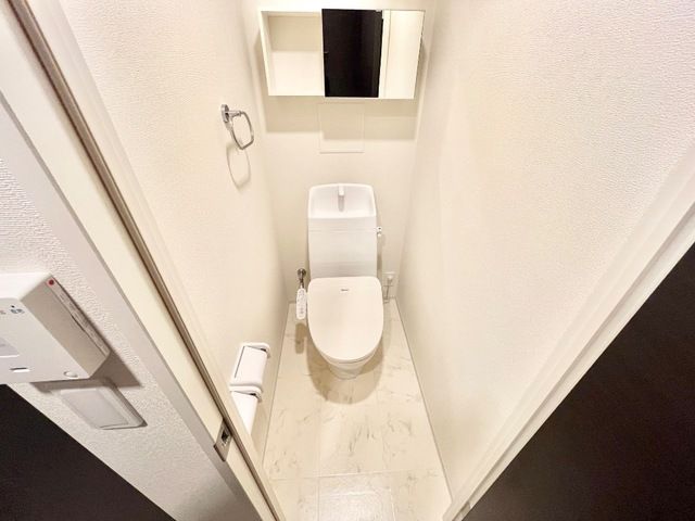 トイレ　別部屋参考