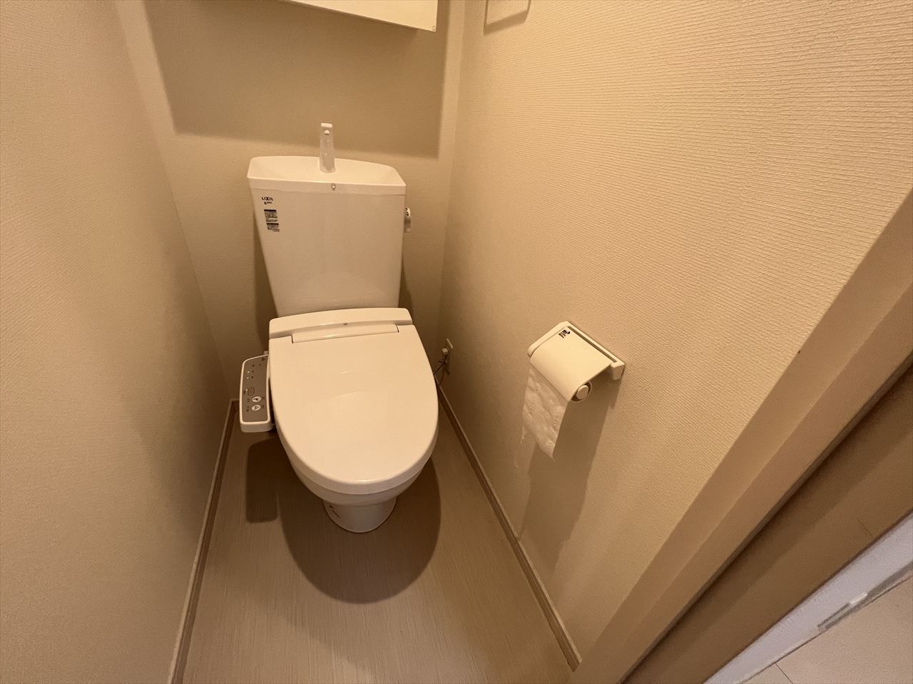 トイレ　Tom s House IMAZATO　温水洗浄便座