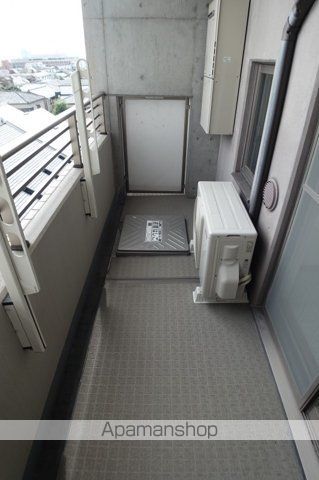ＪＲ山手線 目白駅 徒歩10分 11階建 築22年の内装写真