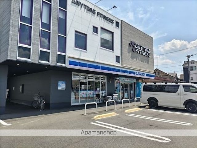コンビニ　ローソン元本郷３丁目店（コンビニ）まで597m